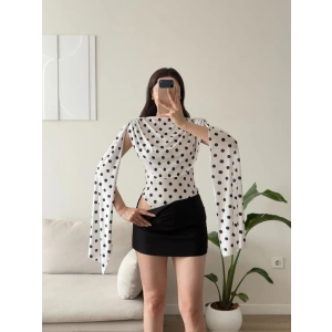 Puantiyeli Drapeli Pelerin Bodysuit - BEYAZ