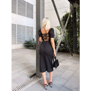 Puantiyeli Yırtmaç Detay Elbise