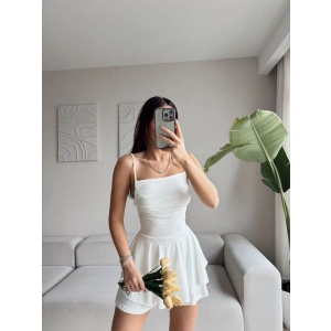 Sırt Dekolte Askılı Şortlu Elbise-BEYAZ