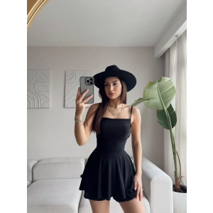 Sırt Dekolte Askılı Şortlu Elbise-SİYAH