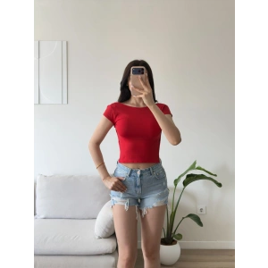 Sırt Dekolte Crop - KIRMIZI