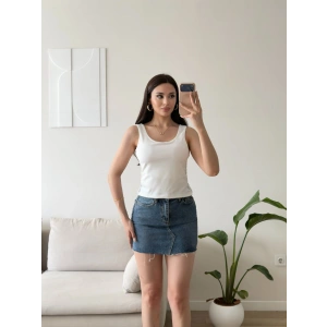 Sırt Güpürlü Kolsuz Crop - BEYAZ