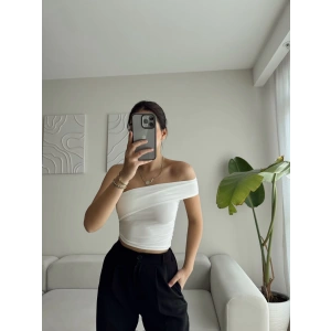 Tek Omuz Çapraz Crop - BEYAZ