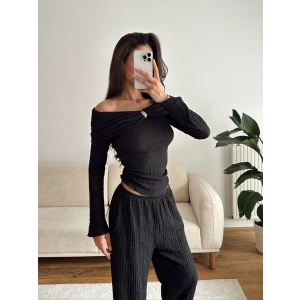 Tokalı Madonna Crop & Pantolon Takım - SİYAH