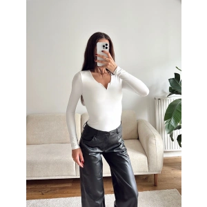 V Detay Sandy Bluz - BEYAZ