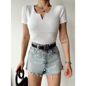 V Yaka Kaşkorse Crop-BEYAZ