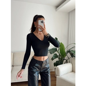 V Yaka Uzun Kol Crop - SİYAH