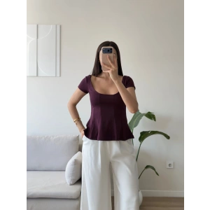 Volanlı Oval Yaka Bluz - MÜRDÜM