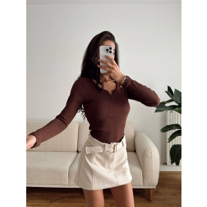 Yaka V Kesik Bluz - KAHVE