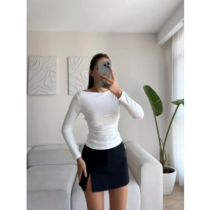 Yan Lastik Kayık Yaka Crop - BEYAZ