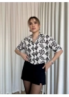 Siyah beyaz baskılı crop gömlek