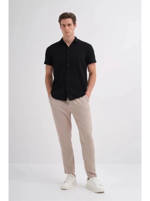 2002 Örme Apaş Yaka Kısa Kolle Erkek Gömlek Siyah