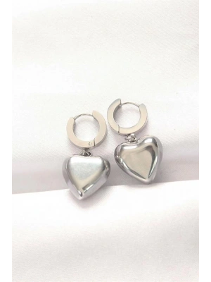 316L Çelik Gümüş Renk Bombeli Kalp Tasarımlı Küpe