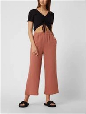 Büzgülü Crop T-Shirt