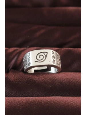 Gümüş Renk Motifli Ayarlamalı Erkek Yüzük