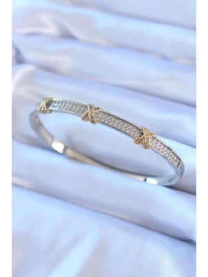 Gümüş Renk Zirkon Taşlı Xoxo Pirinç Kadın Kelepçe