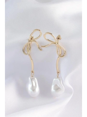 Pirinç Gold Renk Fiyonk Model İnci Taşlı Uzun Küpe