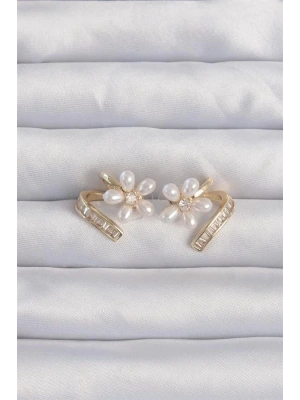 Pirinç Gold Renk Zirkon Taşlı Kıvrımlı İnci Çiçek Küpe