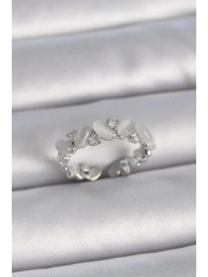 Pirinç Gümüş Renk Ayarlanabilir Zirkon Taşlı Beyaz Mineli Model Kadın Yüzük