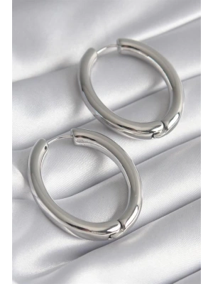 Pirinç Gümüş Renk Halka Model Kadın Küpe