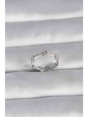 Pirinç Gümüş Renk Kalp Model Zirkon Taş Detay Kadın Yüzük