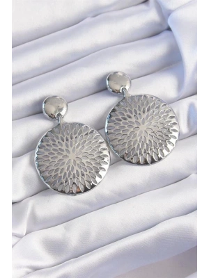 Pirinç Gümüş Renk Oval İşlemeli Küpe