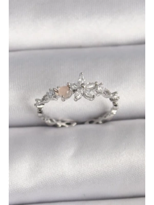 Pirinç Gümüş Renk Zirkon Taşlı Çiçek Model Ayarlanabilir Yüzük