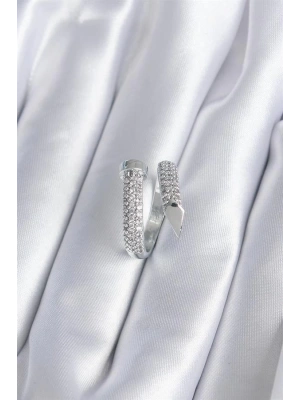 Pirinç Gümüş Renk Zirkon Taşlı Çivi Model Kadın Yüzük