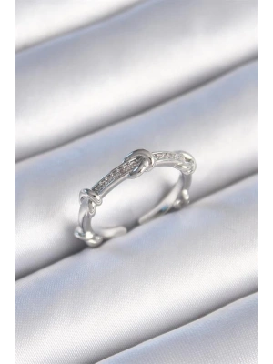 Pirinç Gümüş Renk Zirkon Taşlı Düğüm Model Kadın Yüzük