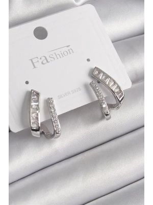 Pirinç Gümüş Renk Zirkon Taşlı Kadın Küpe