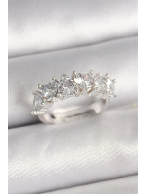 Pirinç Gümüş Renk Zirkon Taşlı Kalp Model Ayarlanabilir Kadın Yüzük