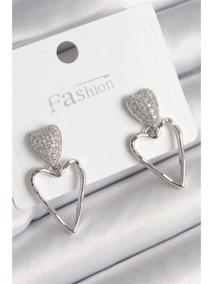 Pirinç Gümüş Renk Zirkon Taşlı Kalp Model Kadın Küpe