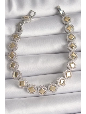 Pirinç Gümüş Renk Zirkon Taşlı Serenay Model VIP Seri Kadın Bileklik