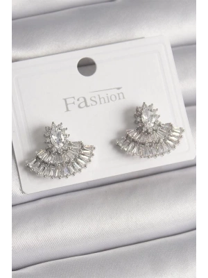 Pirinç Gümüş Renk Zirkon Taşlı Yelpaze Model Kadın Küpe