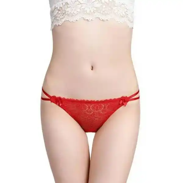 Çapraz Bant Detaylı Dantelli String Külot V6104
