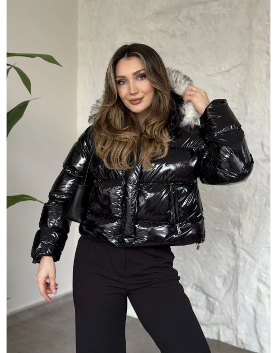 Marka model yanı lastik detaylı parlak mont siyah