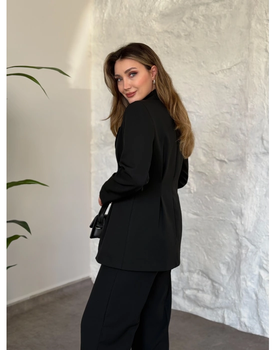 Belden oturan çift düğme detaylı takım siyah