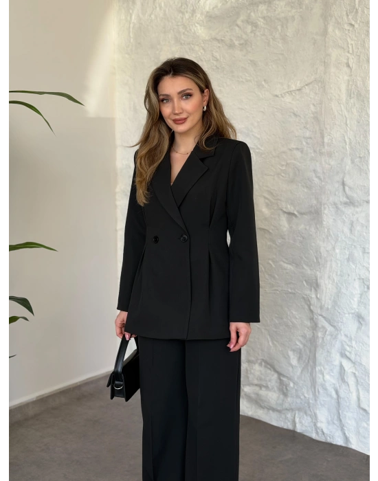 Belden oturan çift düğme detaylı takım siyah