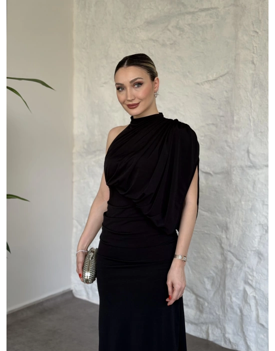 Tek omuz yarasa kol detaylı büzgülü elbise siyah