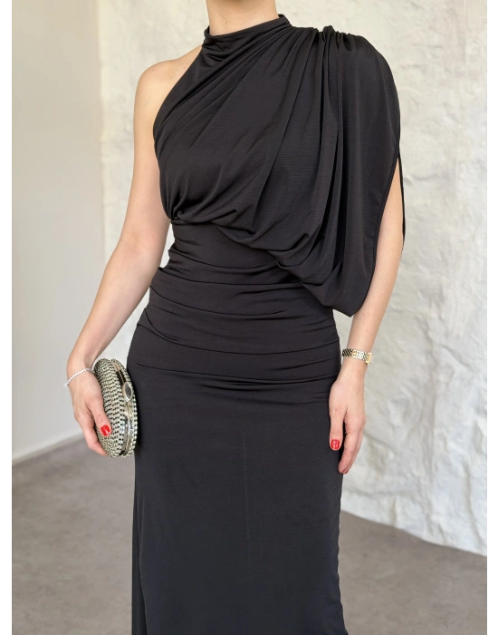 Tek omuz yarasa kol detaylı büzgülü elbise siyah