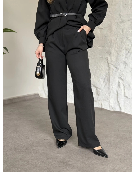 Boğazlı omuzu apoletli gizli düğmeli kemerli takım siyah