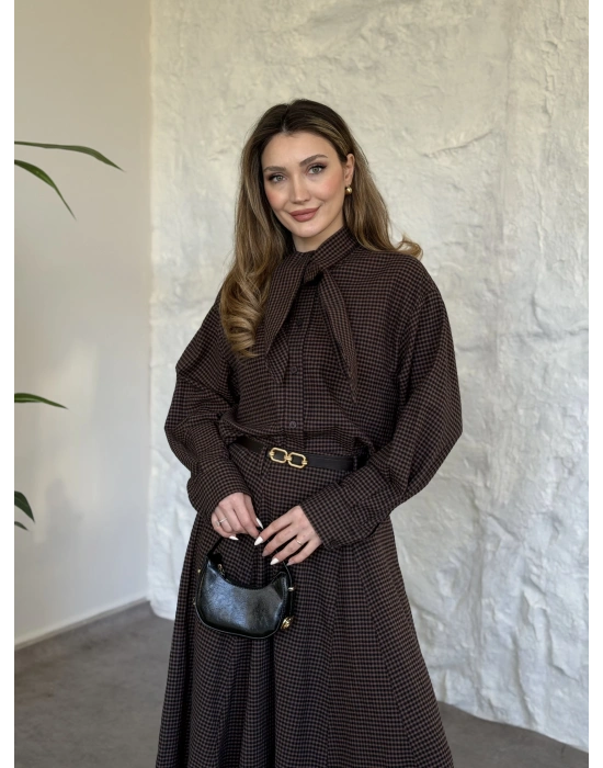 Keten pitikare kemerli etekli takım kahve