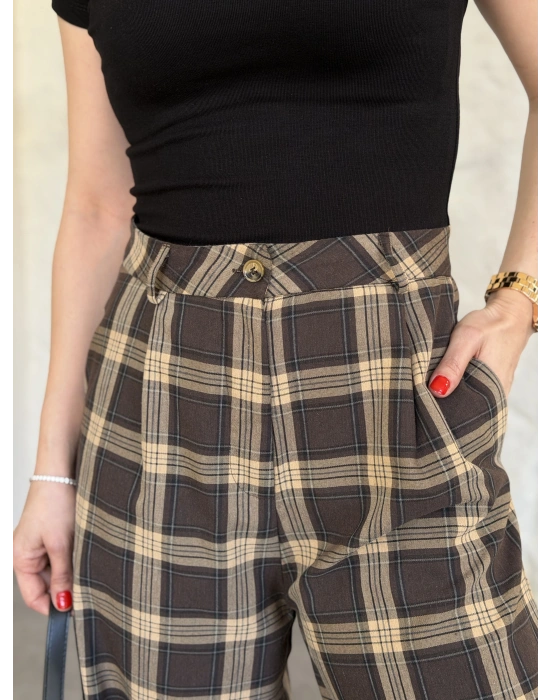 Düğmeli ekose desenli pantolon kahve