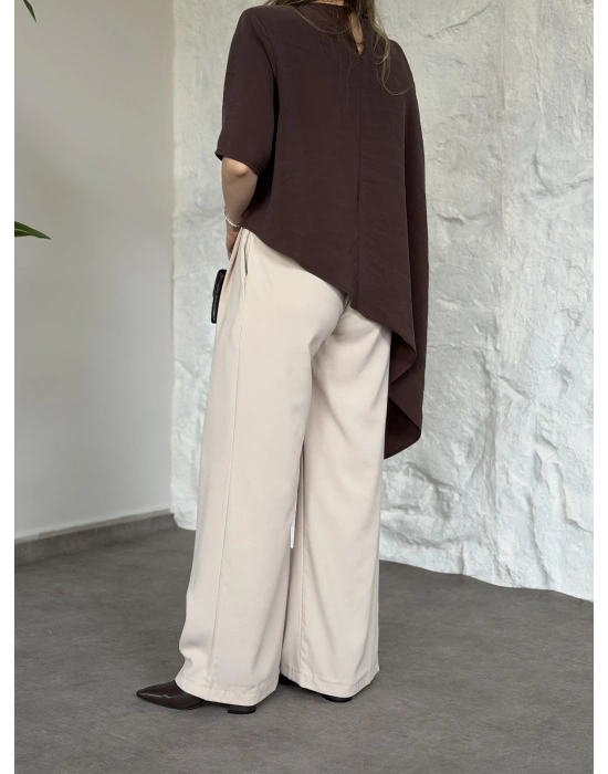 Önü pileli kendinden kemerli bol pantolon krem