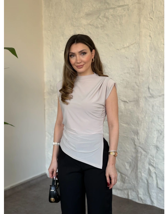 Vatkalı pileli asimetrik bluz taş