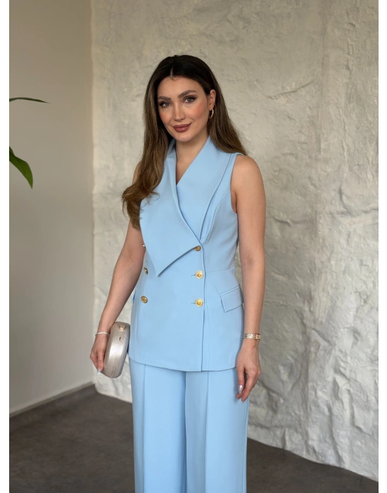 Kruvaze yaka gold düğmeli takım bebek mavisi