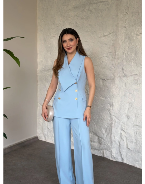 Kruvaze yaka gold düğmeli takım bebek mavisi