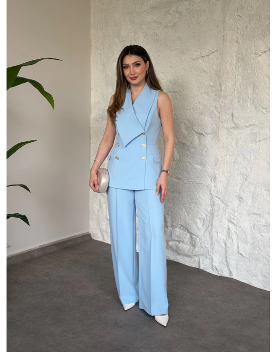 Kruvaze yaka gold düğmeli takım bebek mavisi