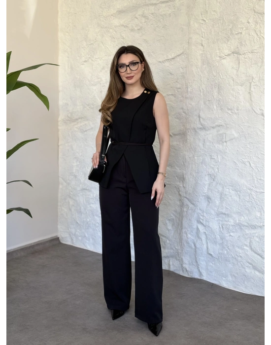 Omuz düğmeli önü üçgen kesim takım siyah