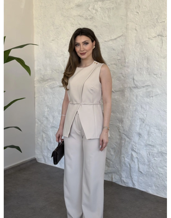 Omuz düğmeli önü üçgen kesim takım taş